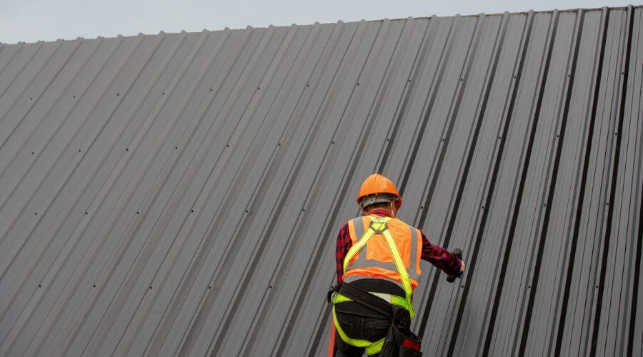 Professional residential roofers in Paxton, NE